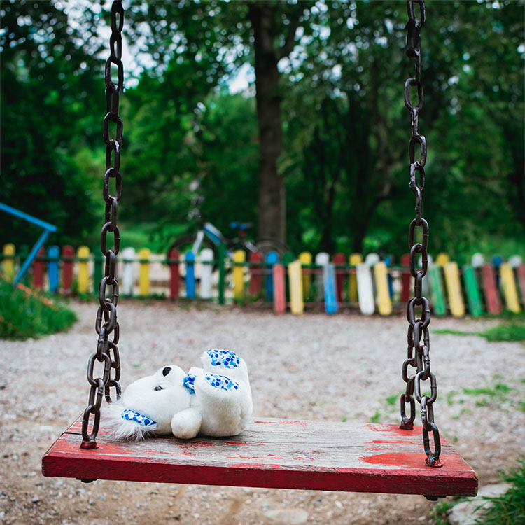CAT-BearSwing Child abduction - a parent's worst nightmare